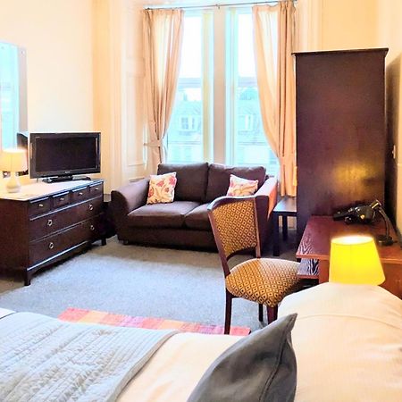 Hollybank - Ensuite Room & Use Of Large Shared Kitchen Dumfries Exteriör bild