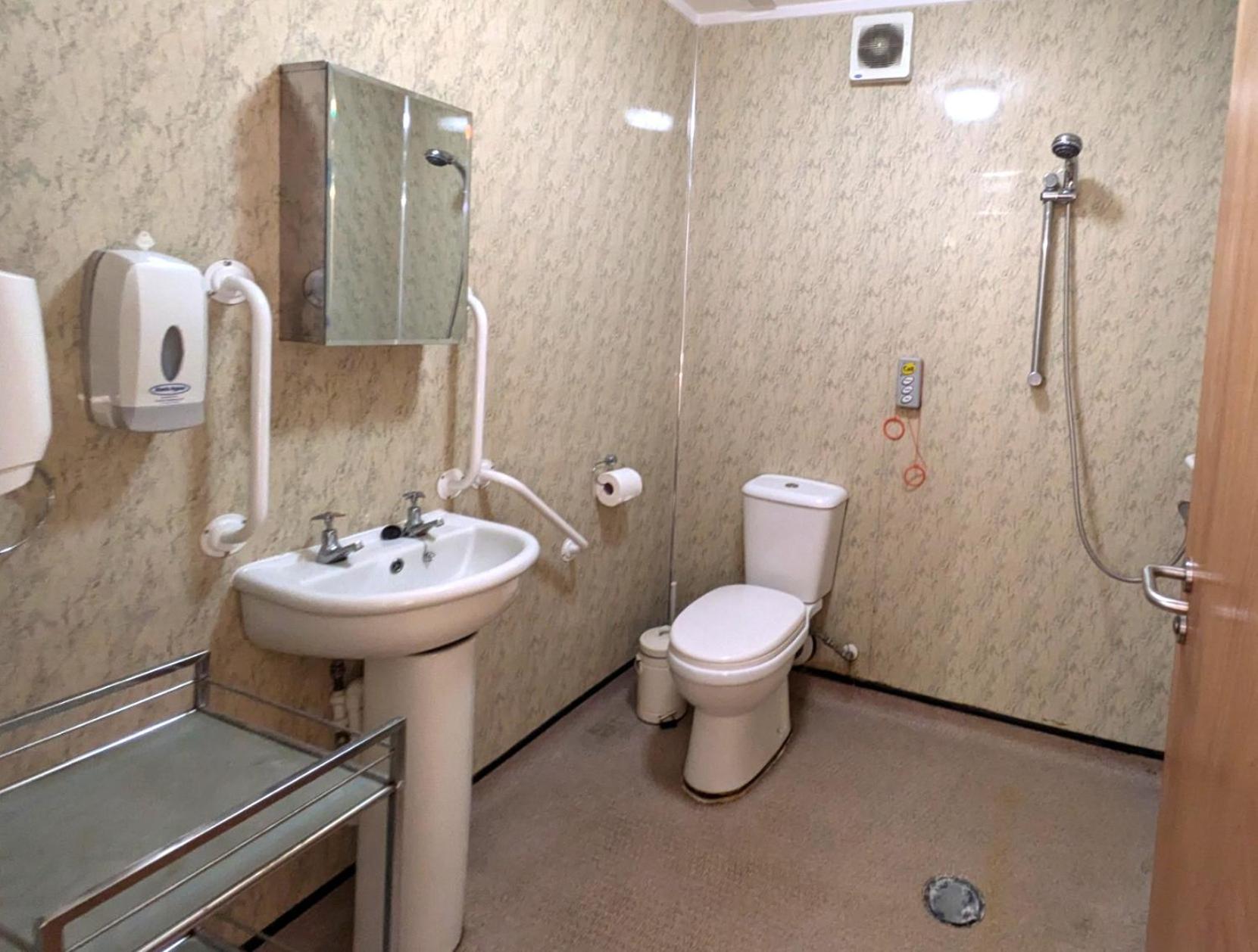 Hollybank - Ensuite Room & Use Of Large Shared Kitchen Dumfries Exteriör bild
