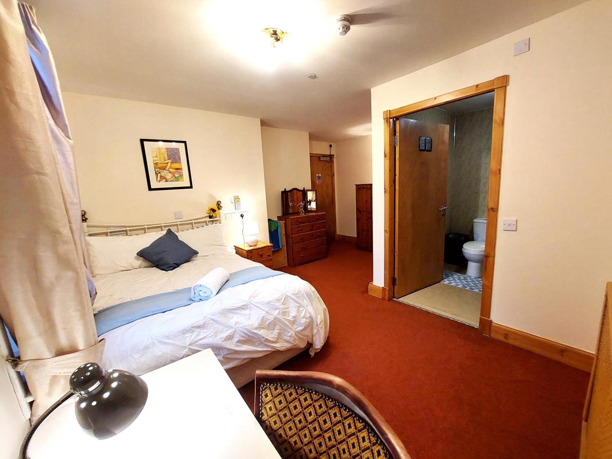 Hollybank - Ensuite Room & Use Of Large Shared Kitchen Dumfries Exteriör bild