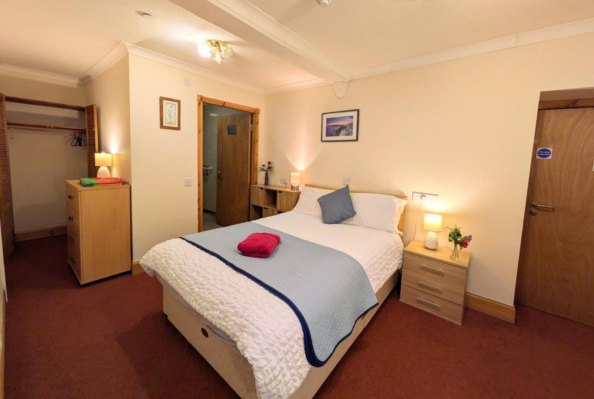 Hollybank - Ensuite Room & Use Of Large Shared Kitchen Dumfries Exteriör bild